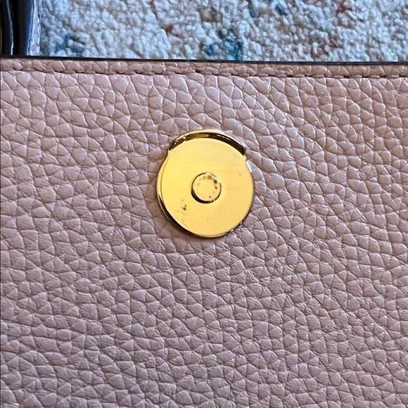 Tory Burch Light Pink Thea Crossbody Bag - Picture 15 of 16